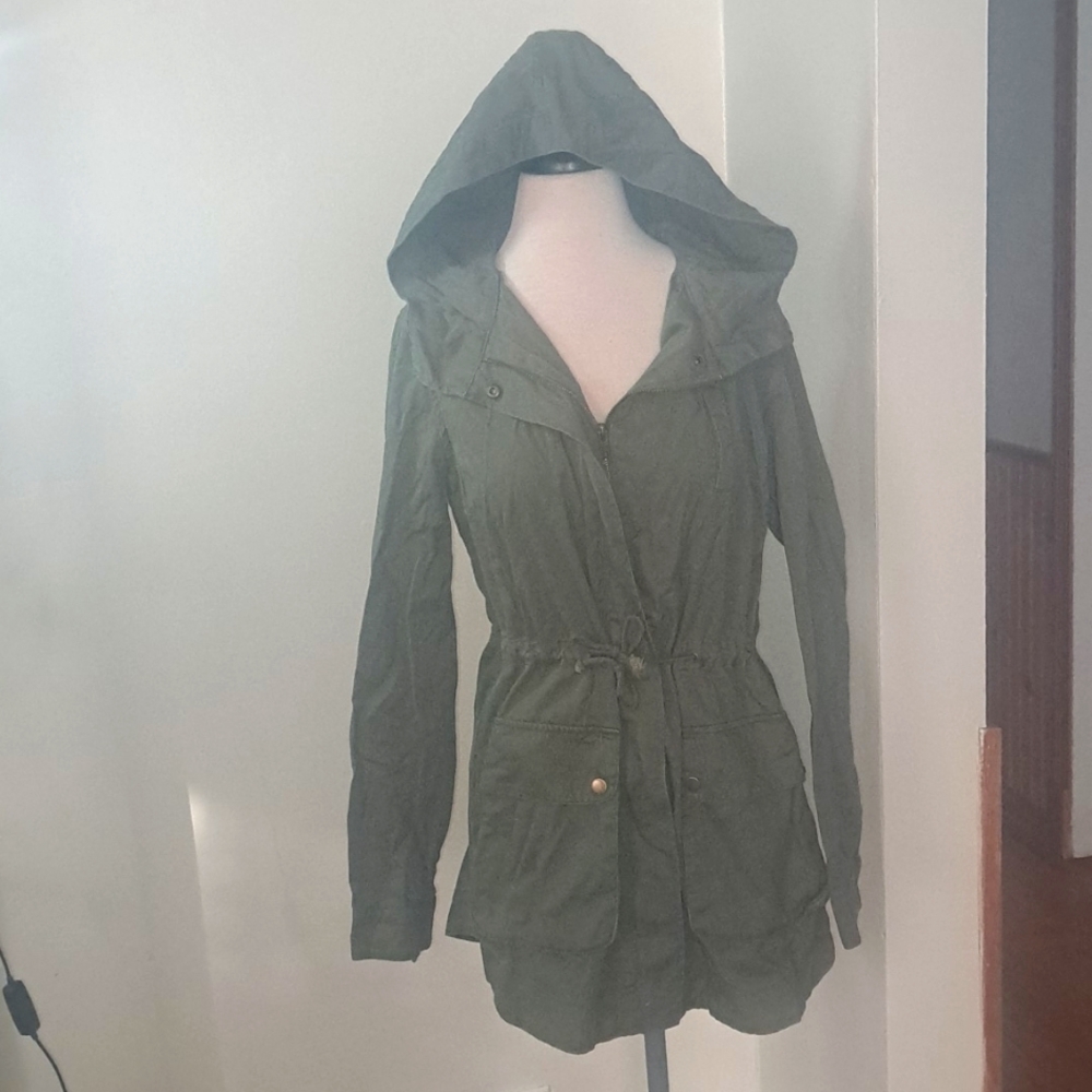 Auline Collection Army Green mid length hooded utility jacket SZ L